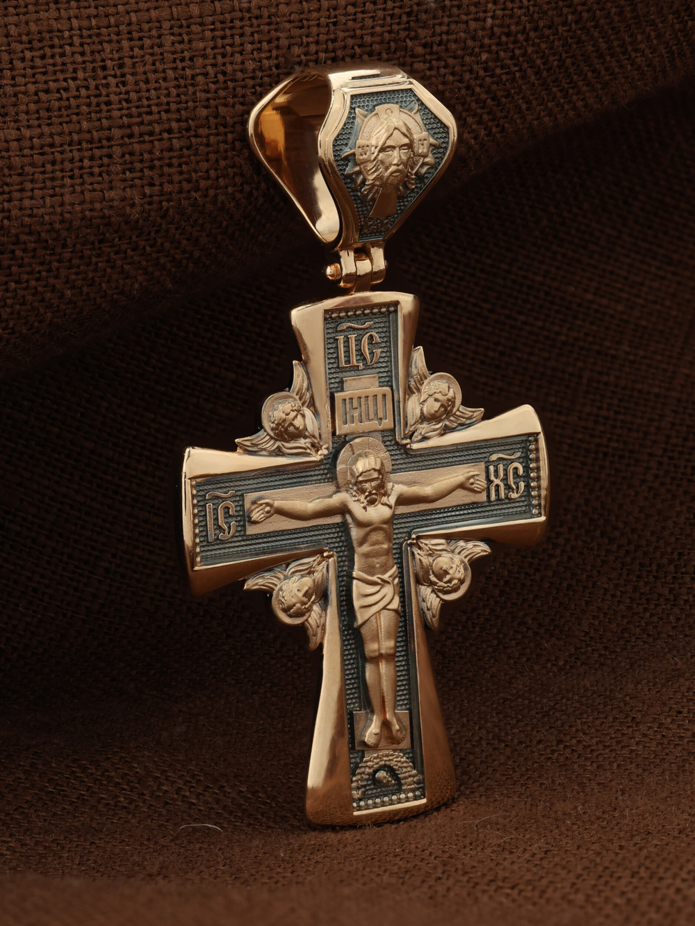 Крест из золота