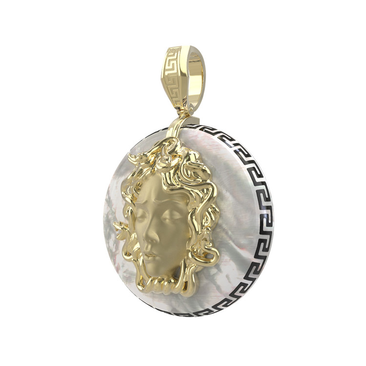 Подвеска из лимонного золота c эмалью и перламутром