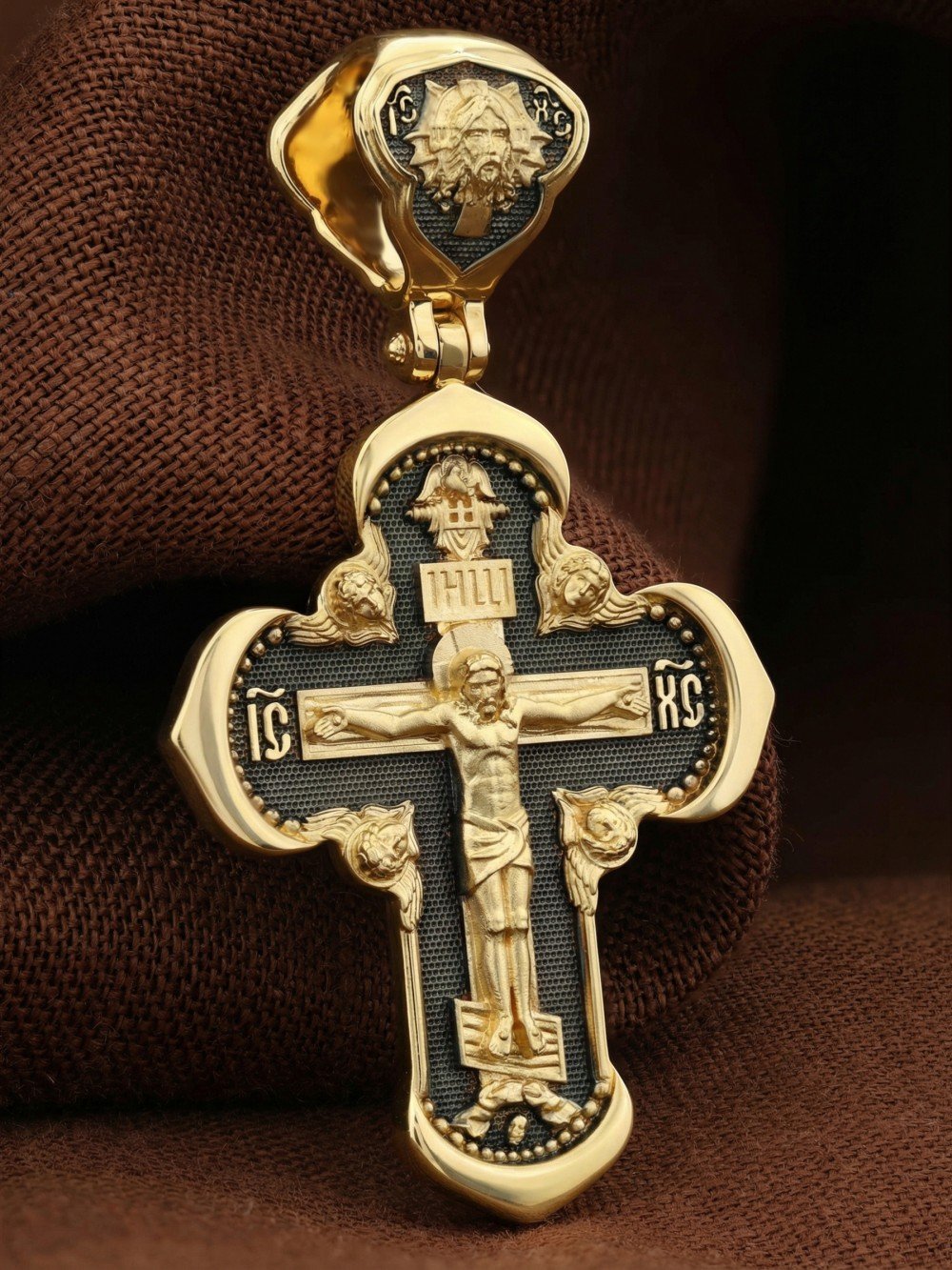 Крест из лимонного золота