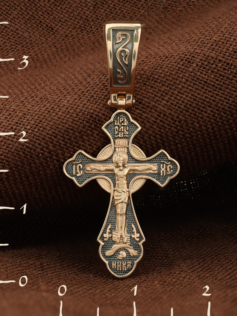 Крест из золота