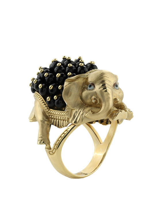 Кольцо из лимонного золота c эмаль и ониксом