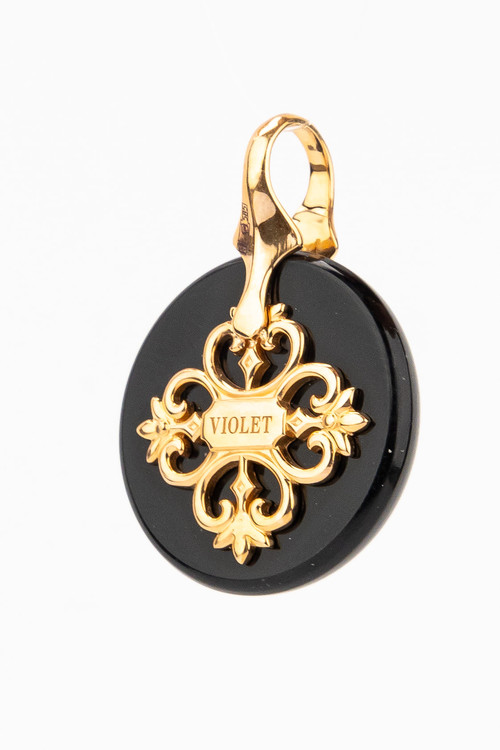 Подвеска из золота c ониксом