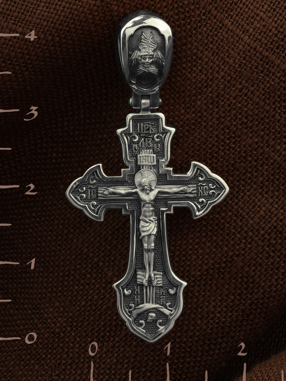 Крест из белого золота