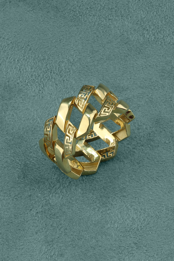 Кольцо из лимонного золота