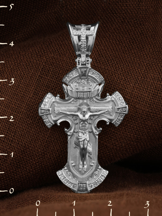 Крест из белого золота c бриллиантами