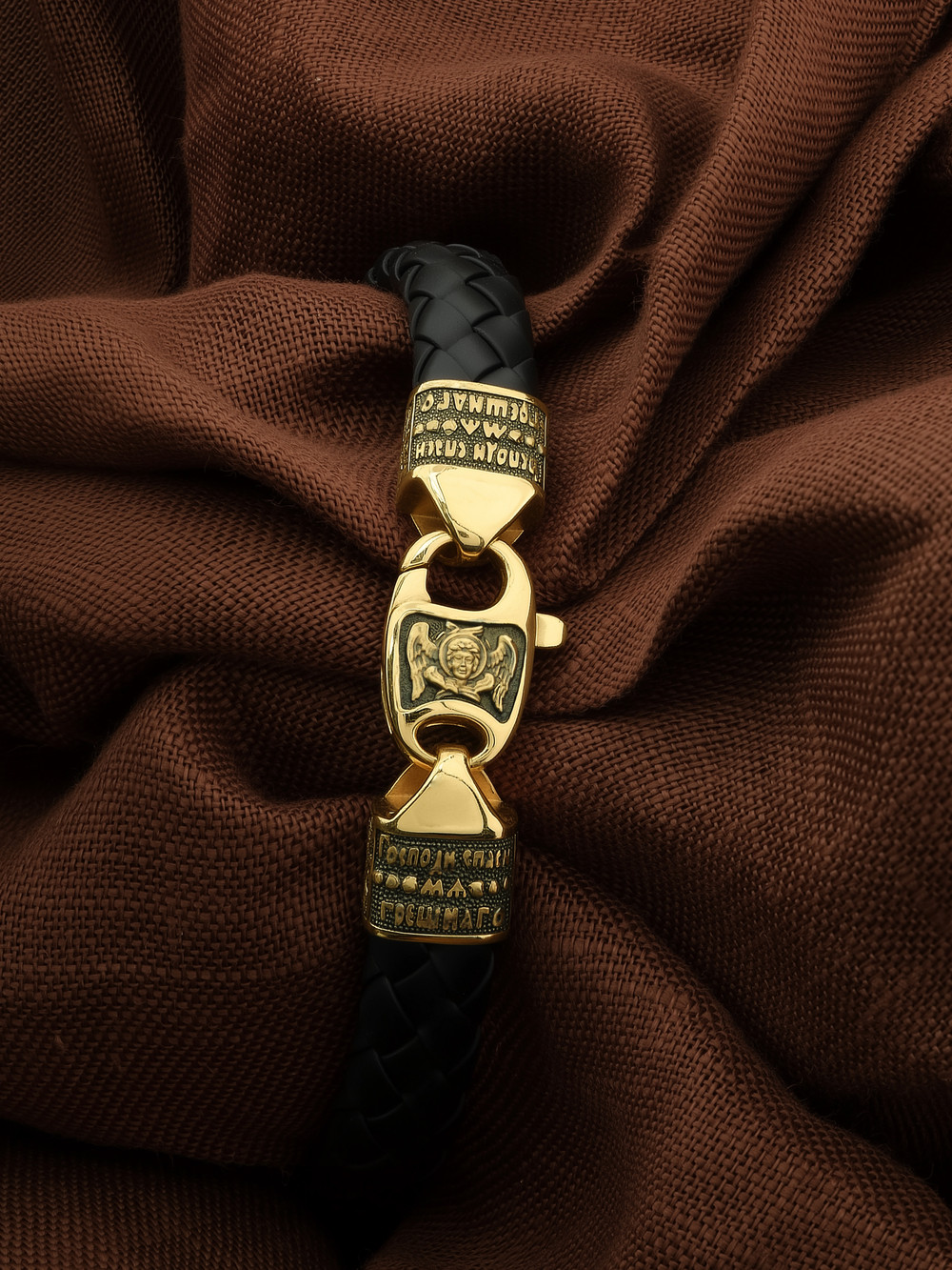 Браслет из лимонного золота c шнурком