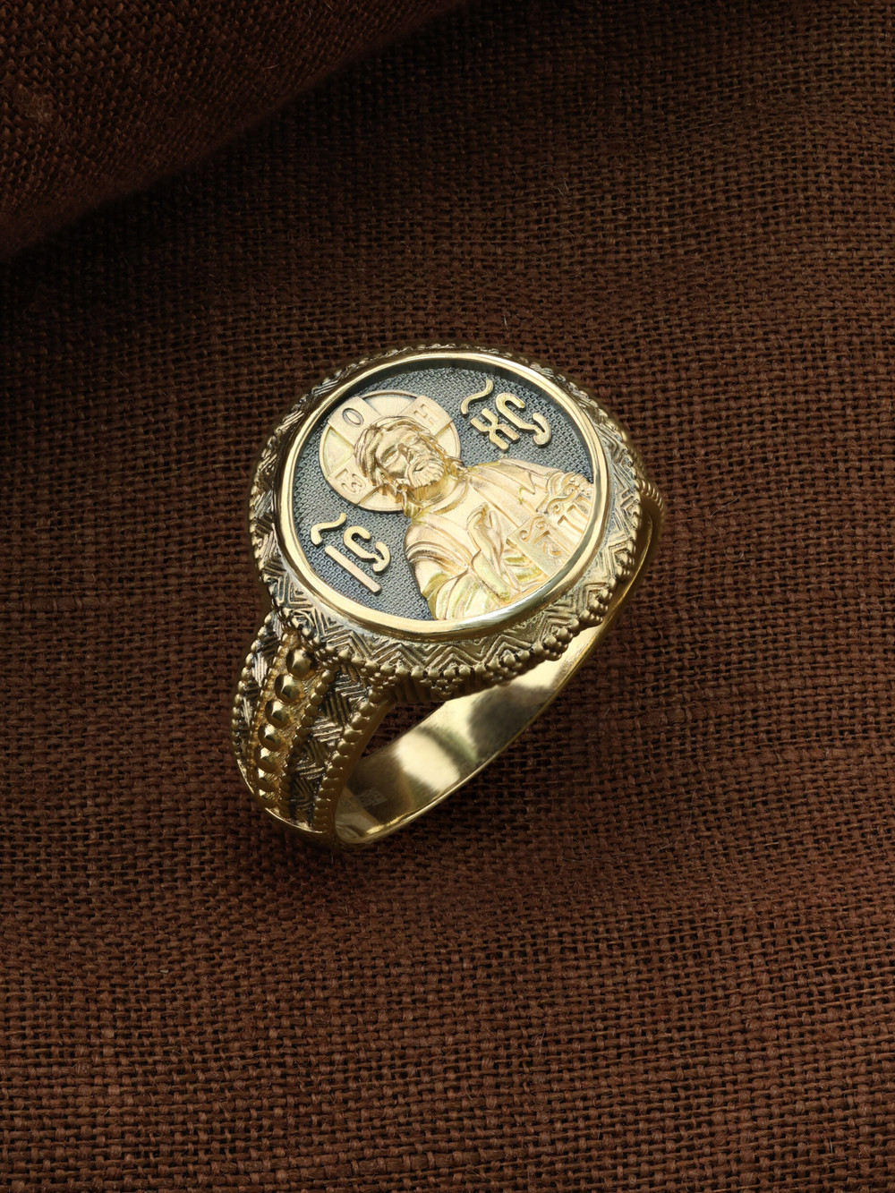 Кольцо из лимонного золота