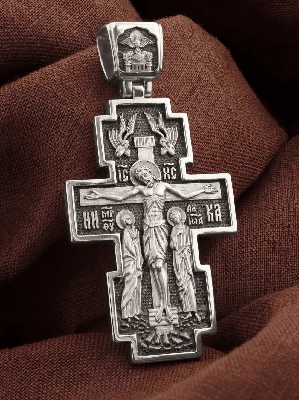 Крест из белого золота