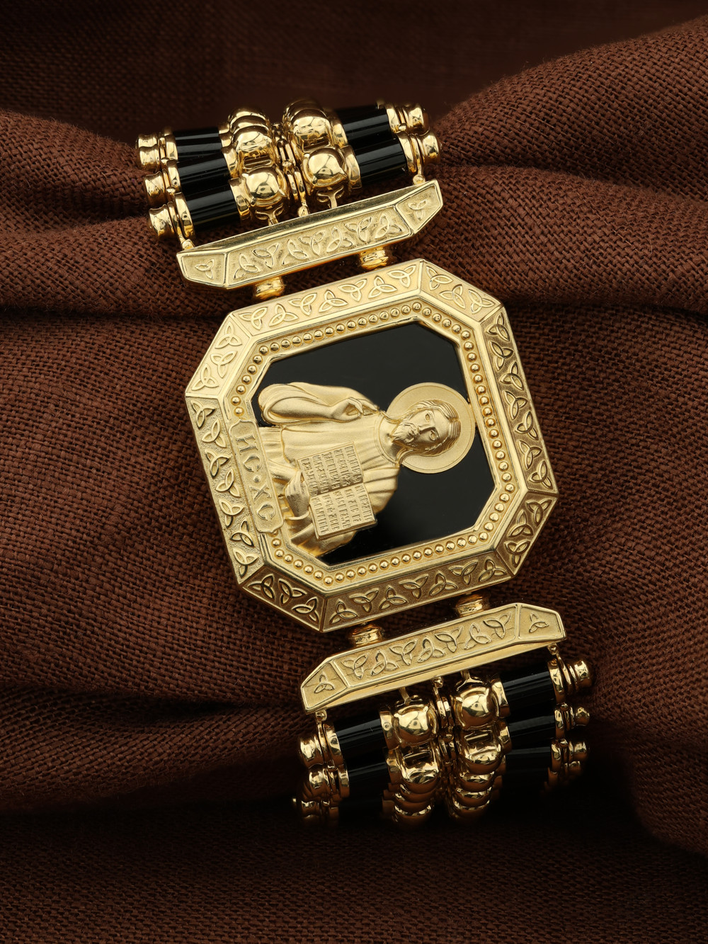 Браслет из лимонного золота c ониксом