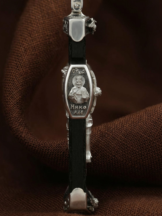 Крест из белого золота c эбеновым деревом