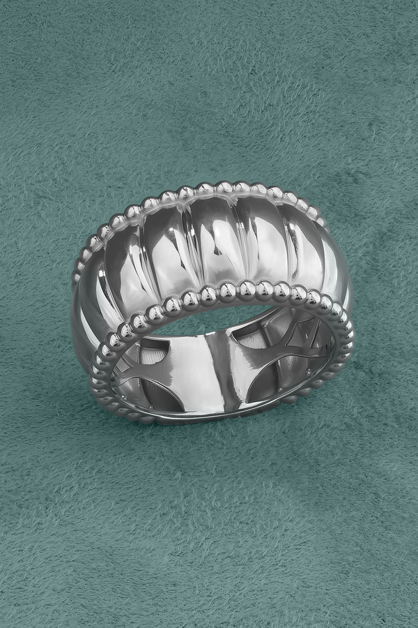 Кольцо из белого золота