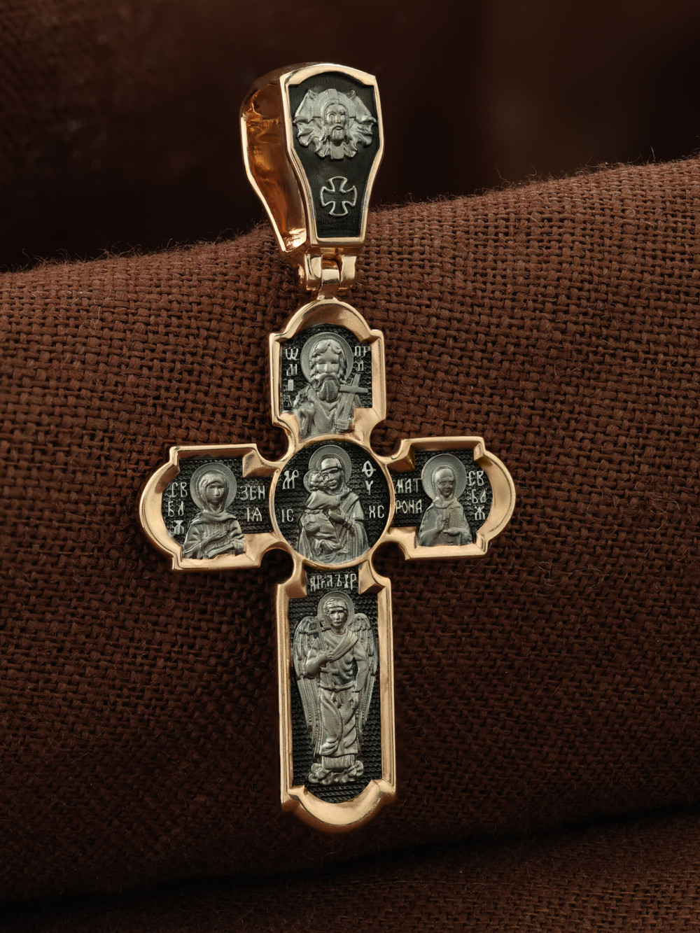 Крест из золота