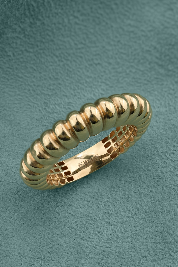 Кольцо из золота