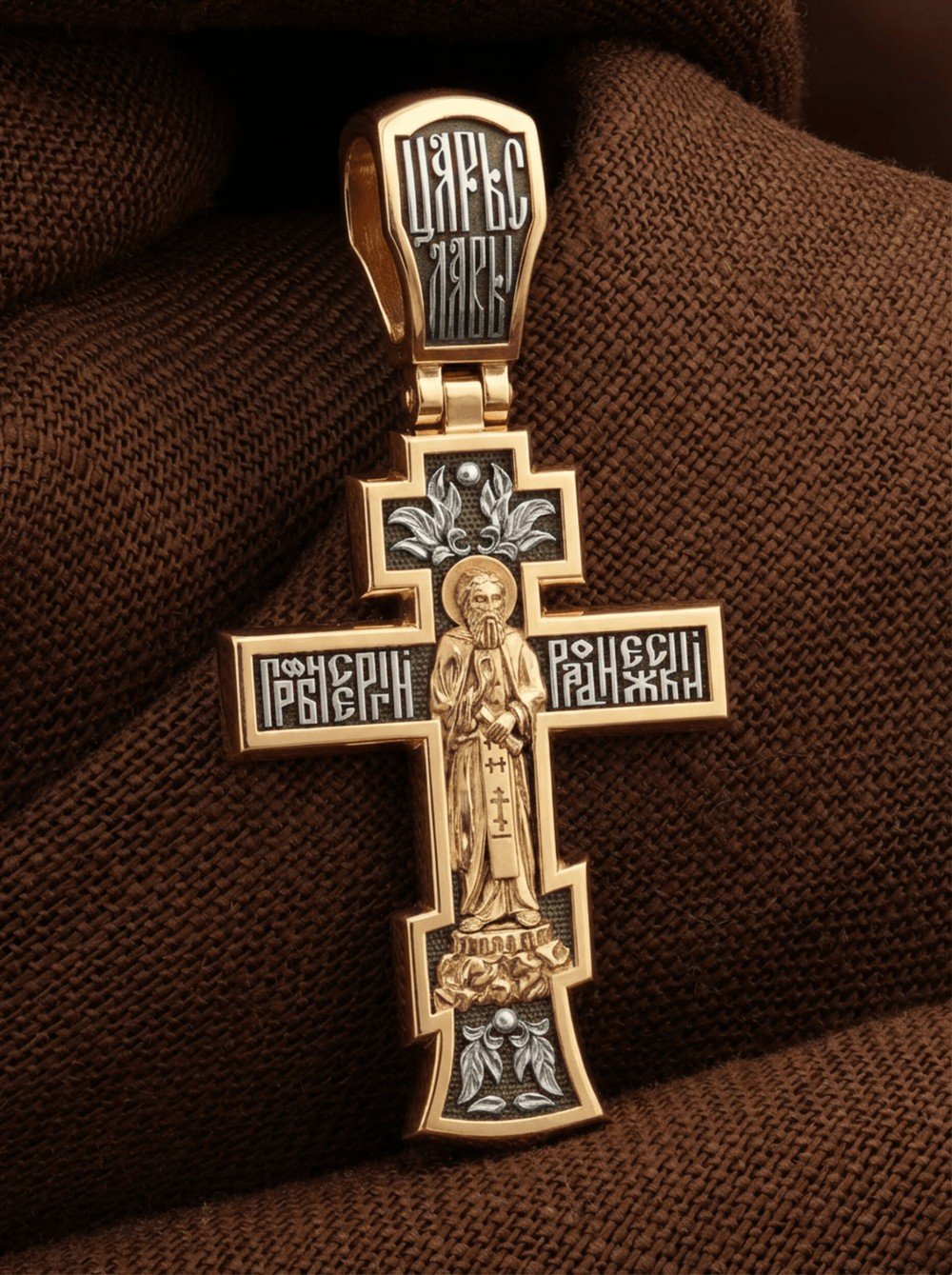 Крест из золота