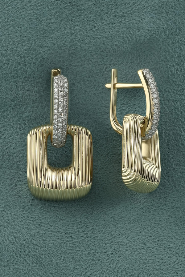 Серьги из лимонного золота c бриллиантами