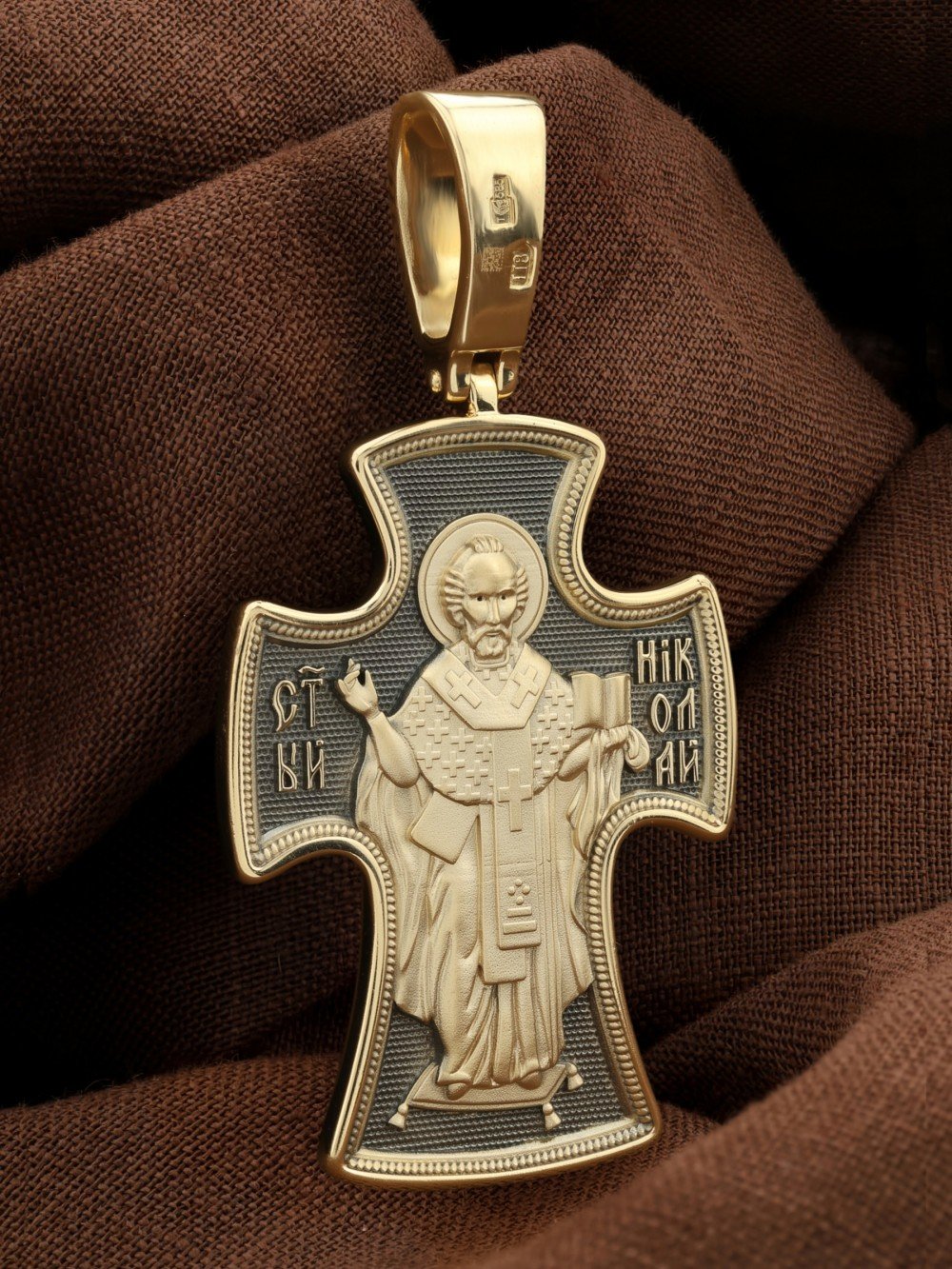 Крест из лимонного золота