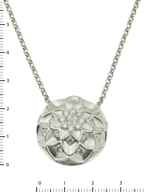 Колье из белого золота c бриллиантами