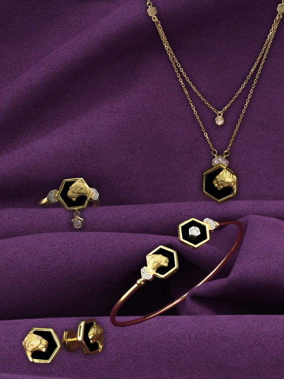 Серьги из лимонного золота c бриллиантами и ониксом