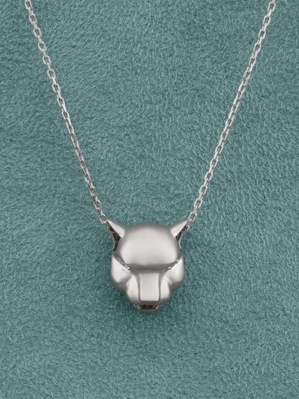 Колье из белого золота c бриллиантами