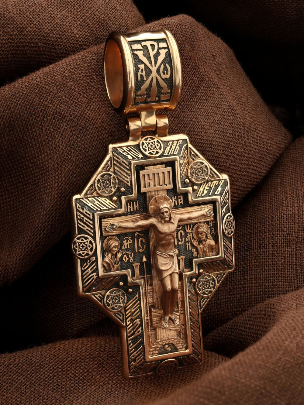 Крест из золота