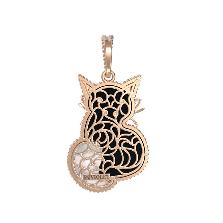 Подвеска из золота c эмалью, ониксом и перламутром