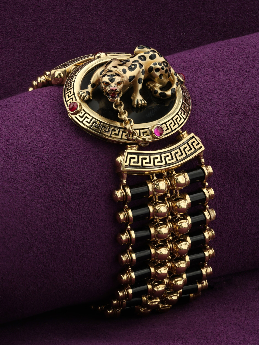 Браслет из лимонного золота c эмалью, ониксом и рубином