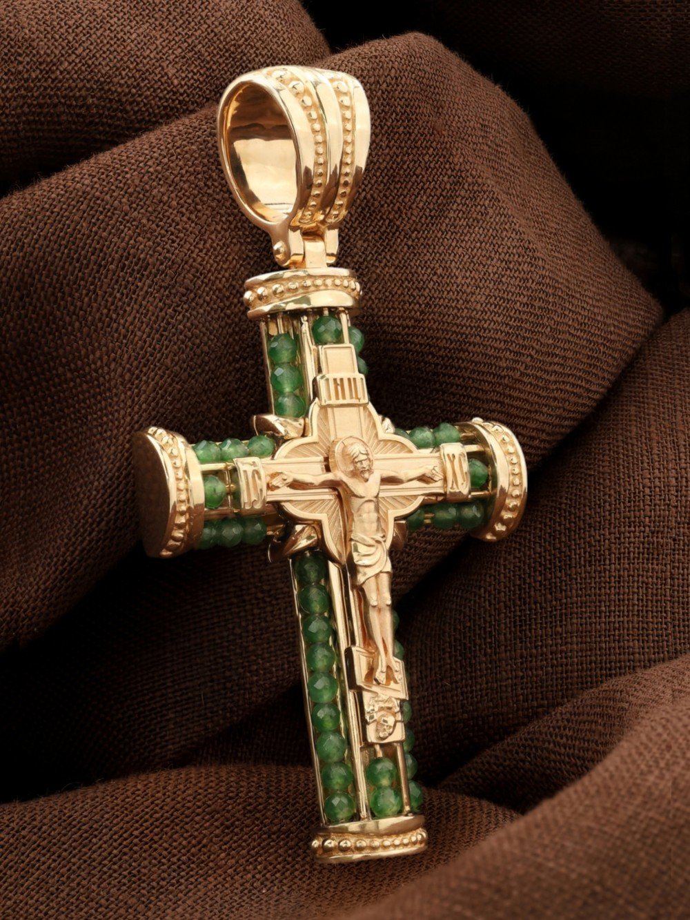 Крест из золота c хризопразом