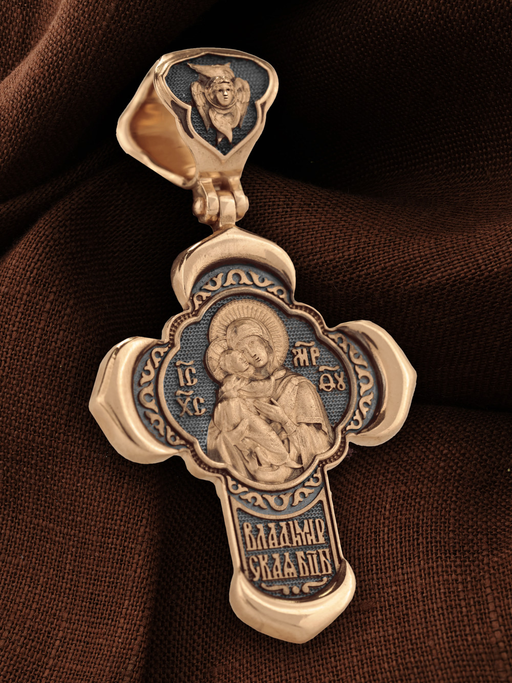 Крест из золота