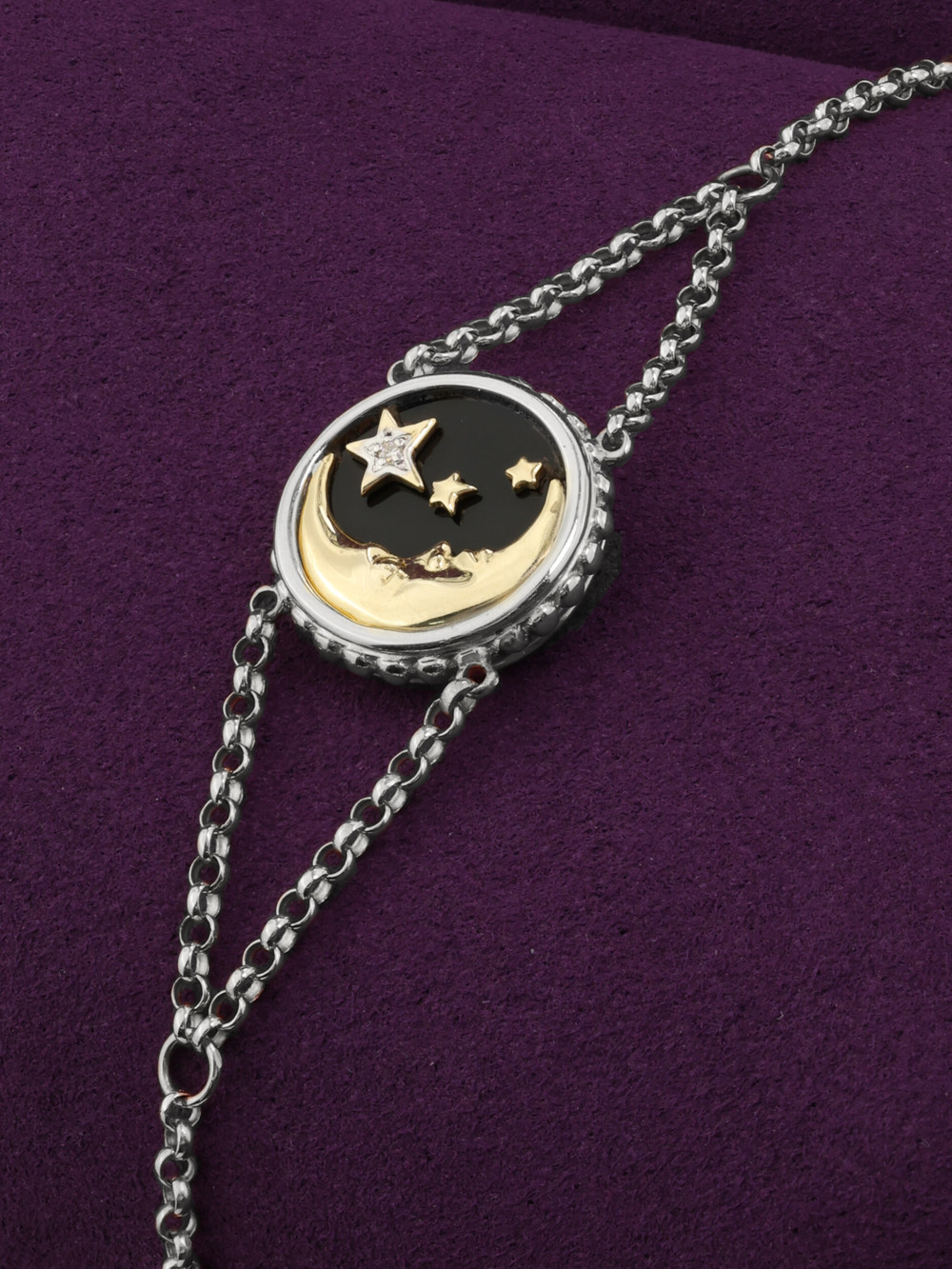 Браслет из белого золота c бриллиантами, ониксом и перламутром