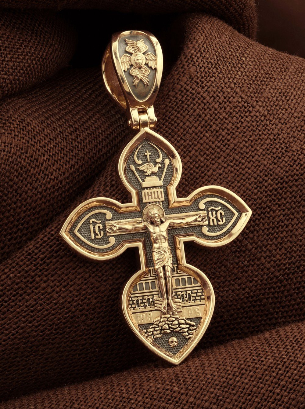 Крест из золота