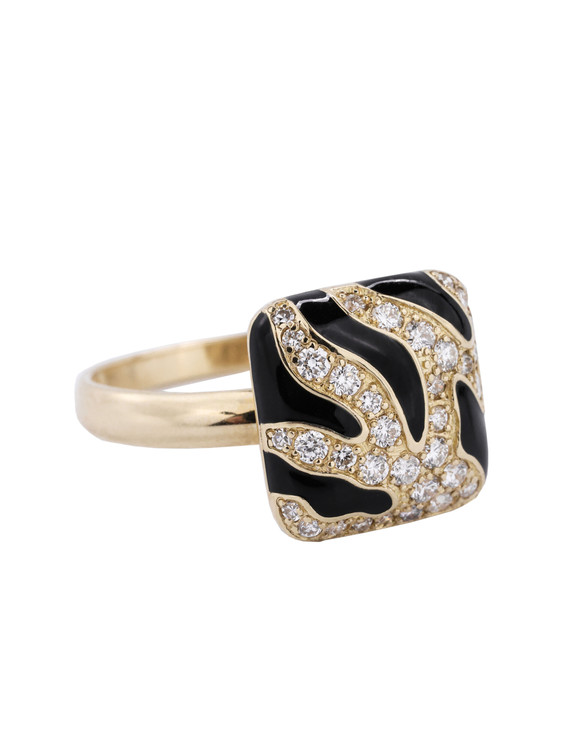 Кольцо из лимонного золота c эмалью и бриллиантами