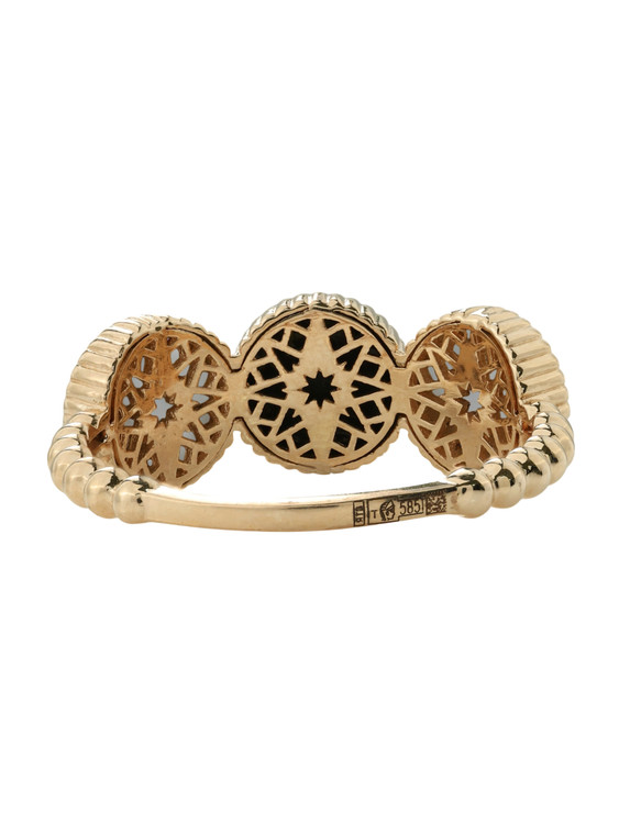 Кольцо из золота c бриллиантами, ониксом и перламутром