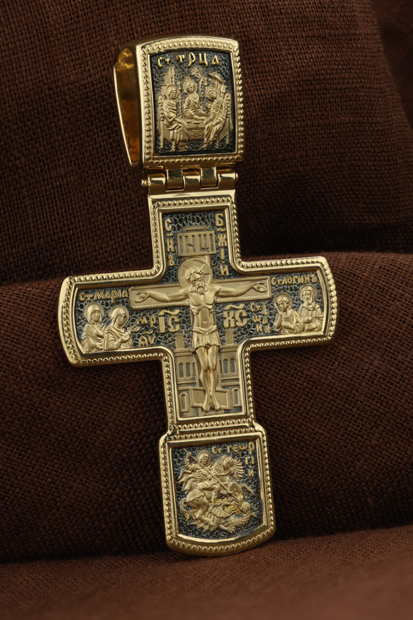 Крест из лимонного золота