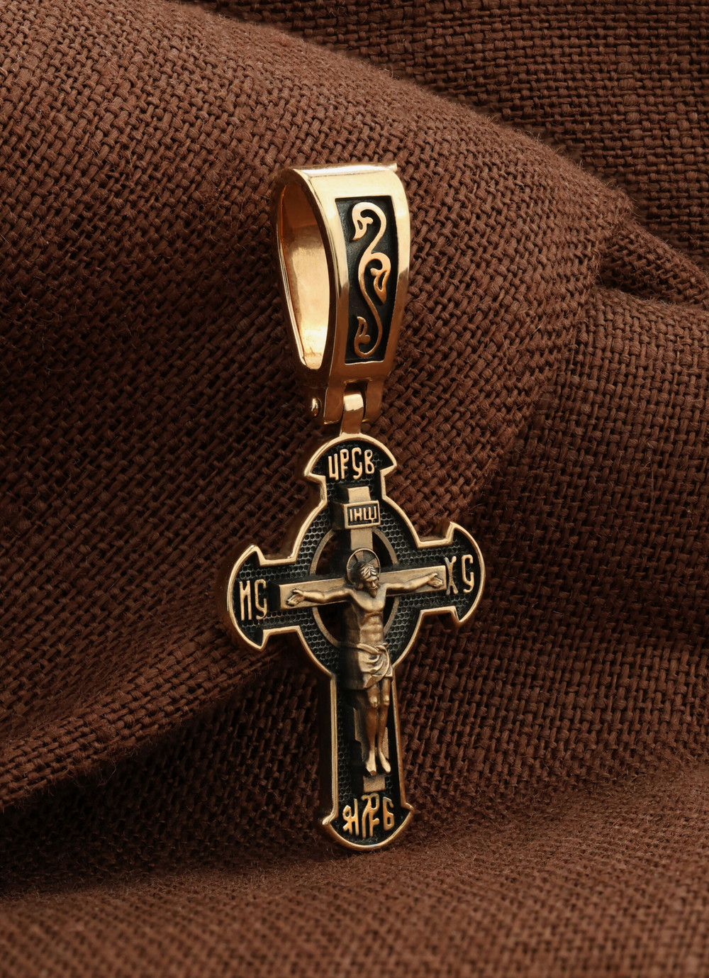 Крест из золота