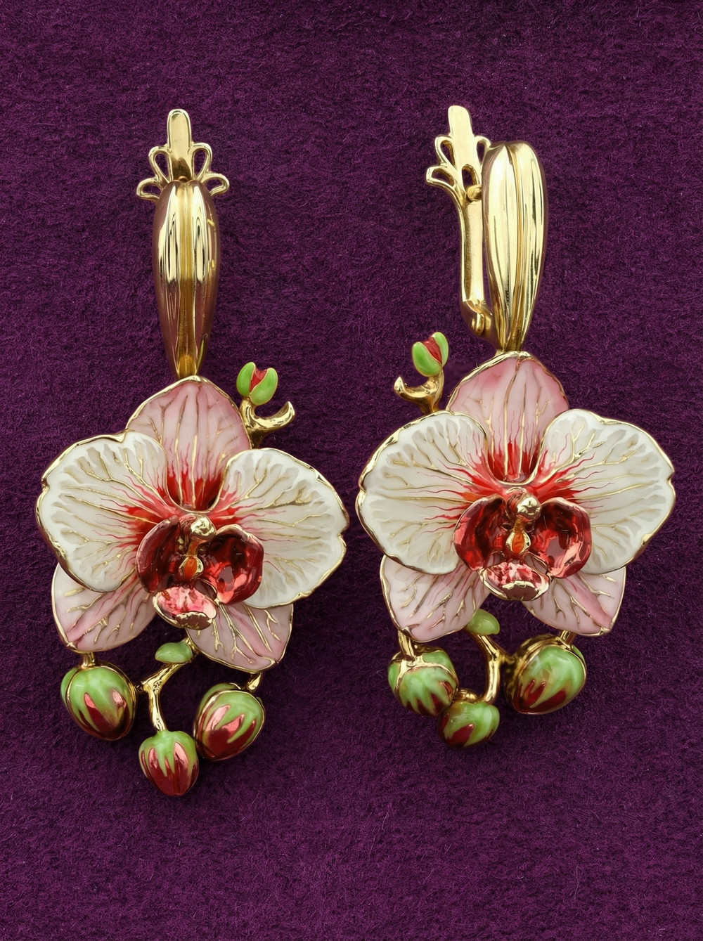 Серьги из лимонного золота c эмаль