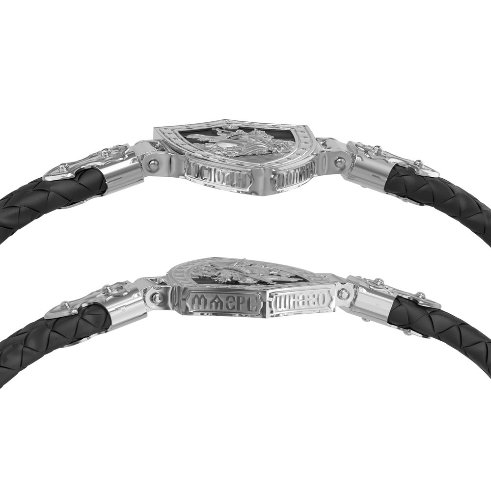 Браслет из белого золота c шнурком и ониксом