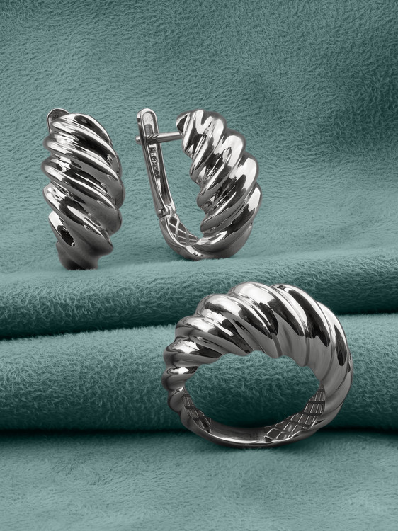 Серьги из белого золота