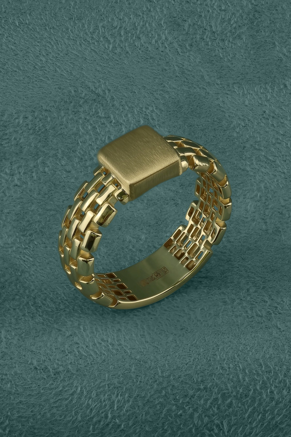 Кольцо из лимонного золота