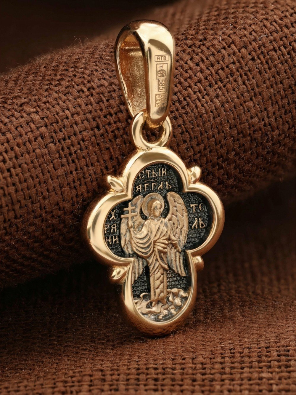 Крест из золота