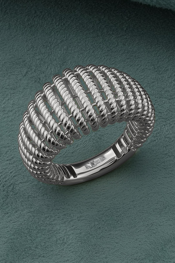 Кольцо из белого золота