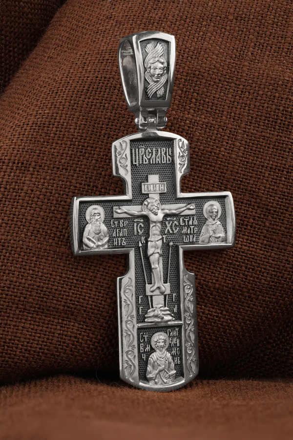 Крест из белого золота