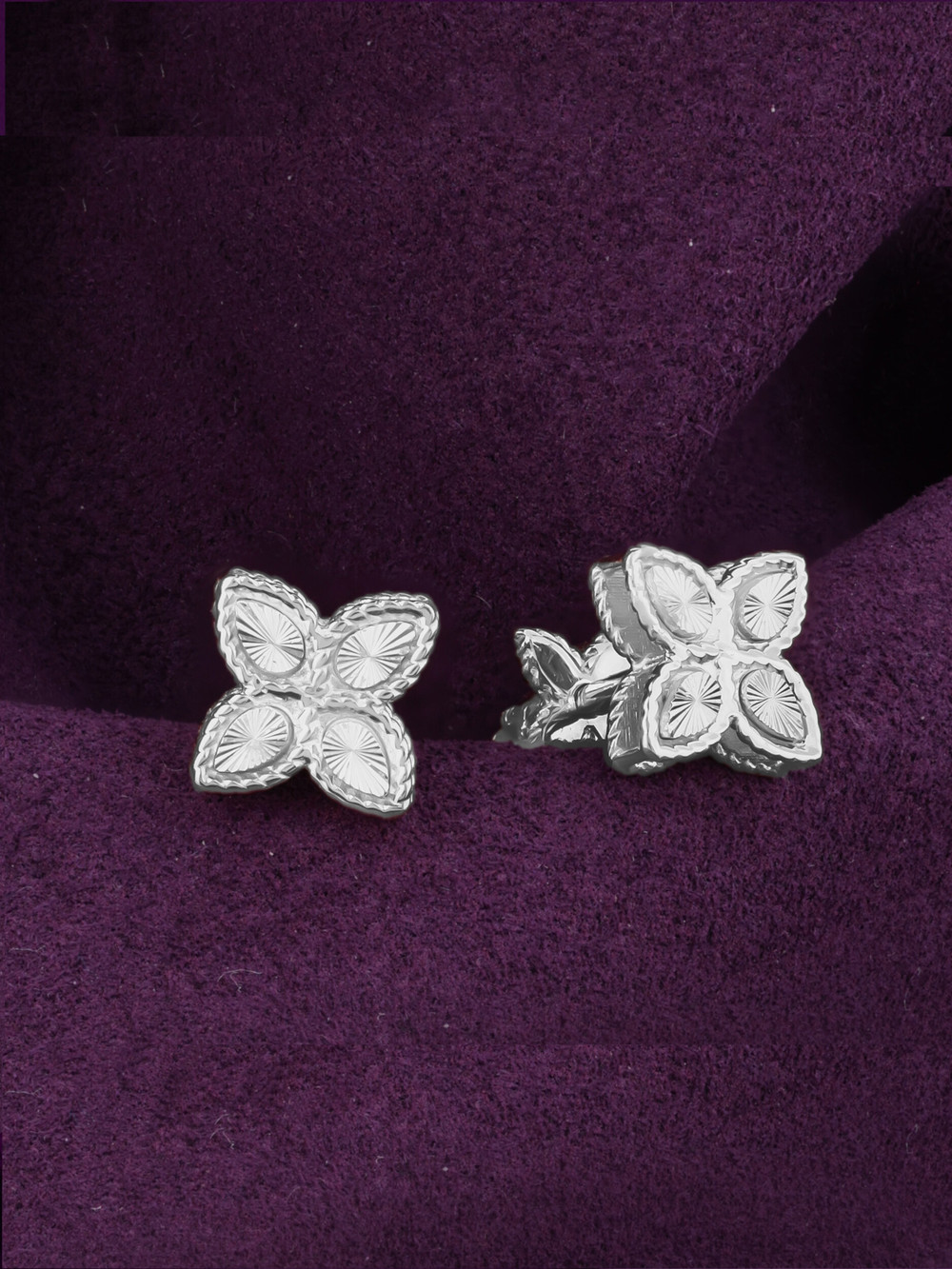 Серьги из белого золота