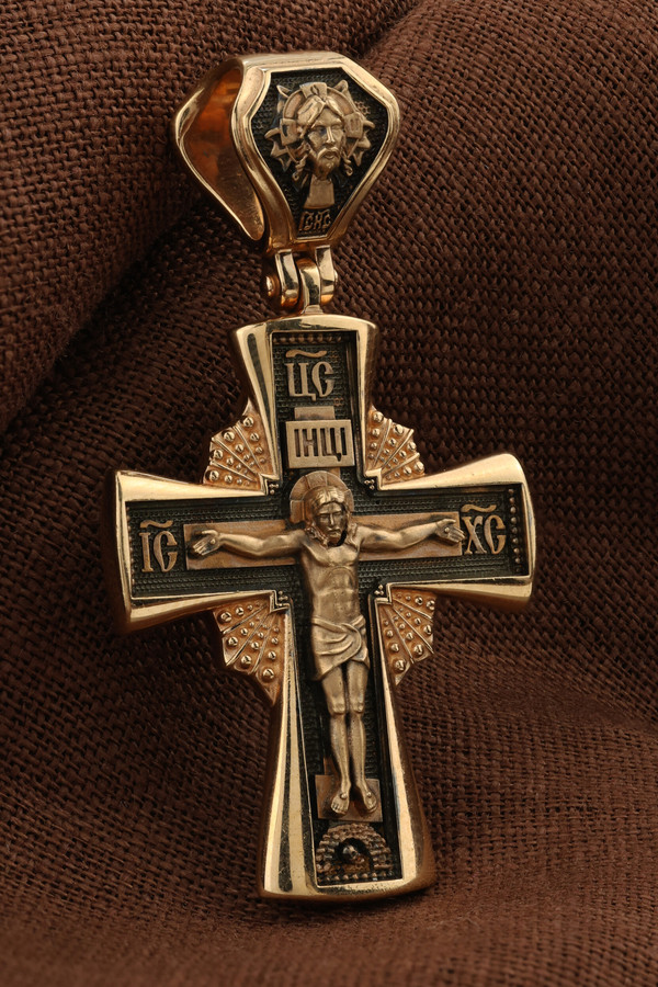 Крест из золота