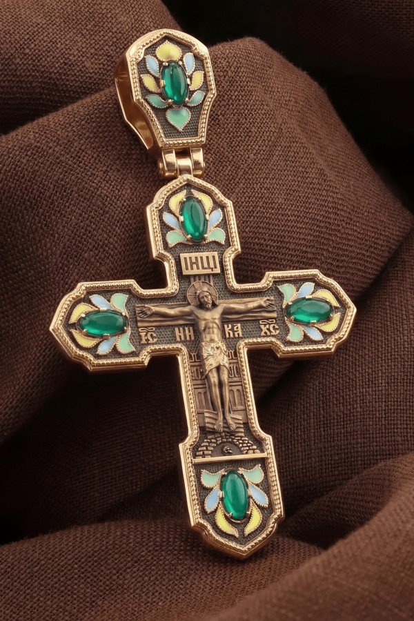 Крест из золота c эмалью и хризопразом