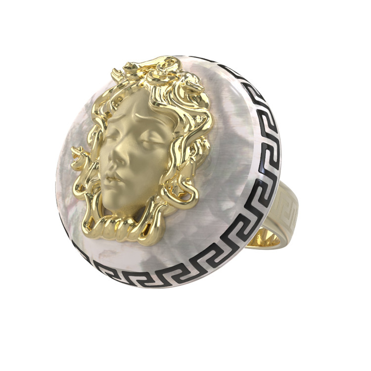 Кольцо из лимонного золота c эмалью и перламутром