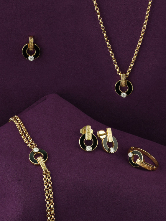 Браслет из лимонного золота c бриллиантами и ониксом