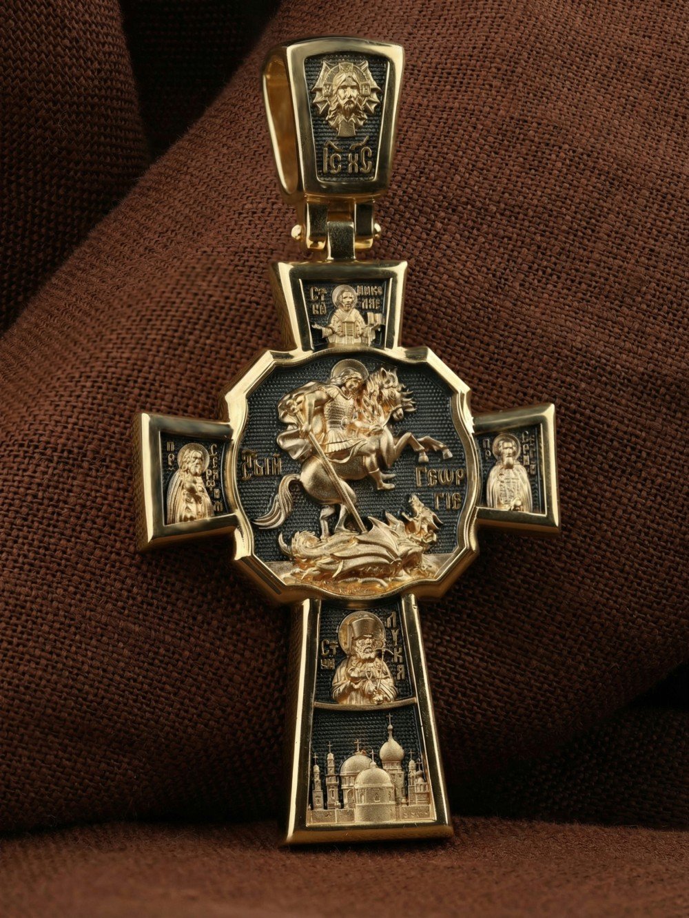 Крест из лимонного золота