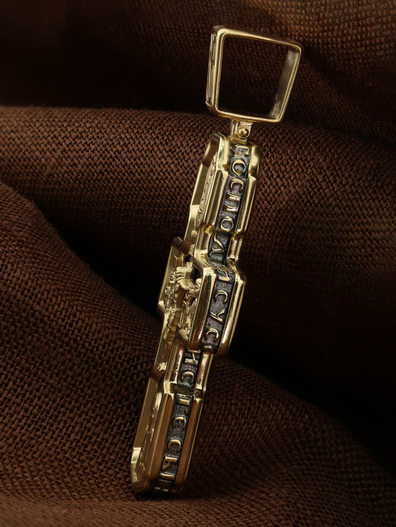 Крест из лимонного золота c ониксом