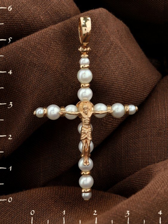 Крест из золота c жемчугом