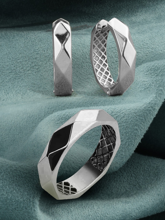 Кольцо из белого золота